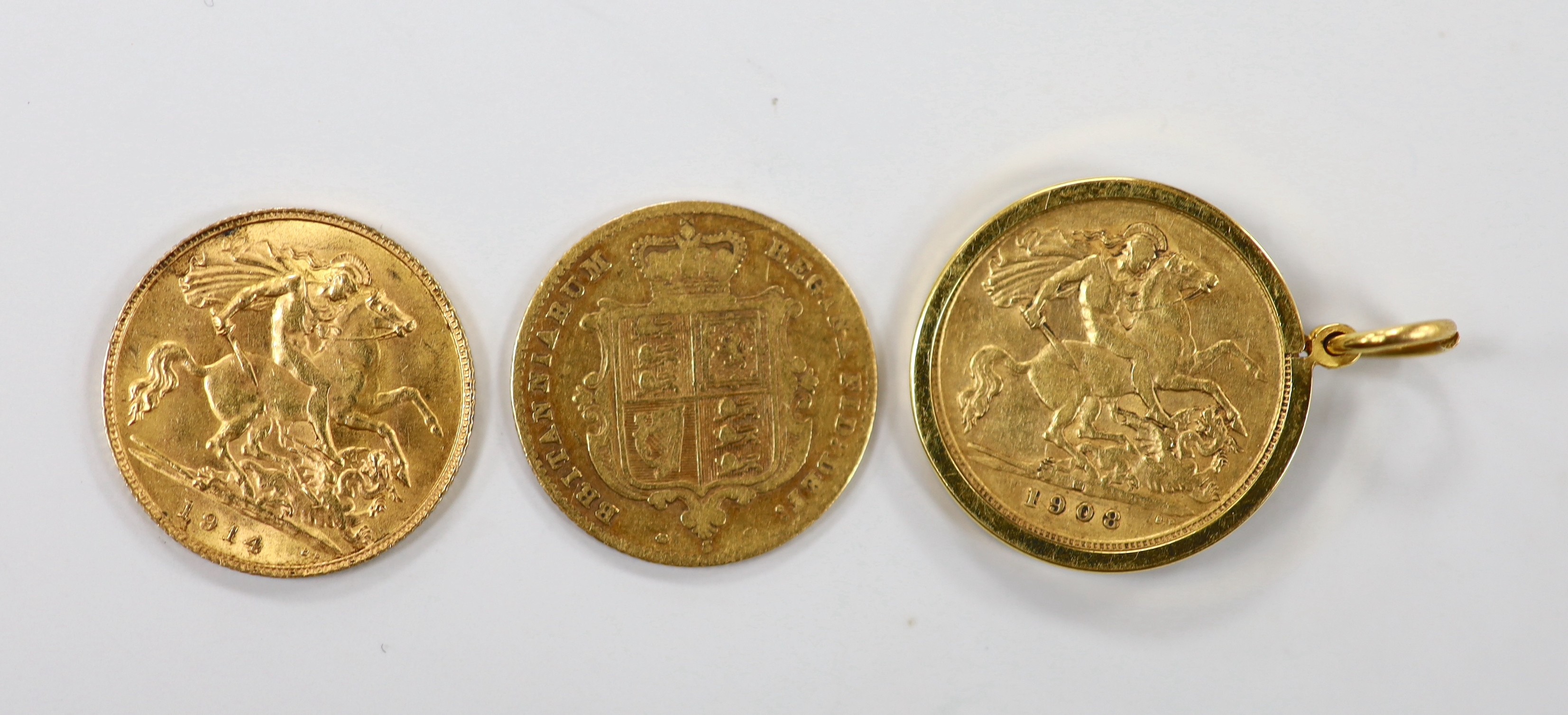A Victorian 1866 gold half sovereign, a 1908 golf half sovereign in later 9ct gold pendant mount and a 1914 gold half sovereign.